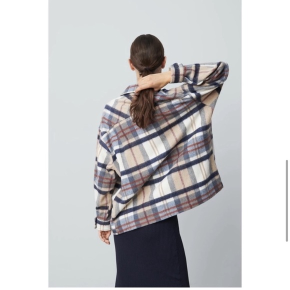 ❗️SOLD❗️Zara Plaid Shacket Size S - Picture 2 of 11